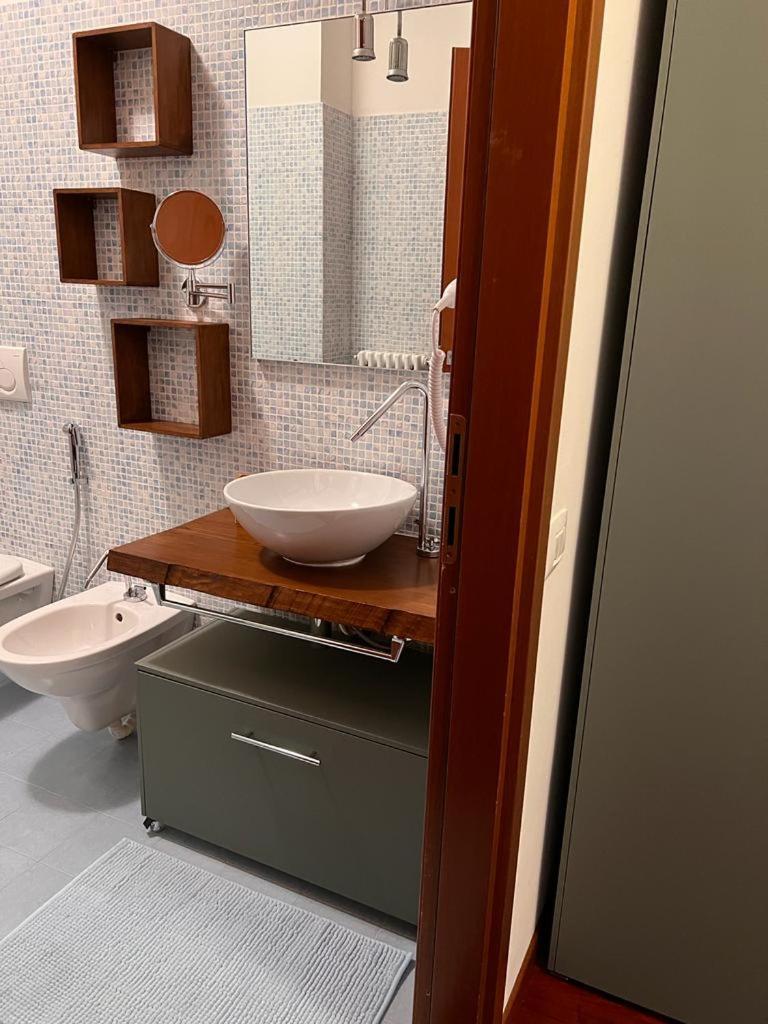 Coco Apartment Bergamo Exteriör bild